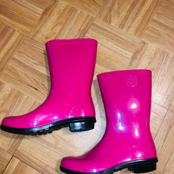 UGG RAANA RAIN BOOT - Picture 11 of 11